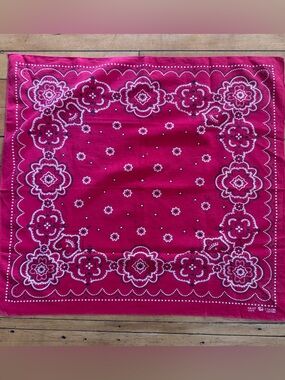 Vintage Red Bandana Fast Color Elephant Trunk Down 1950s cotton square vtg